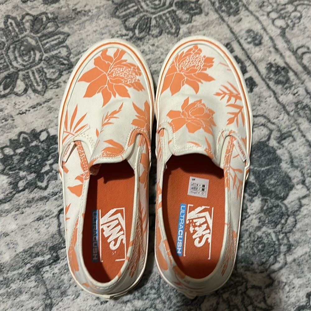 Women’s slip on Vans